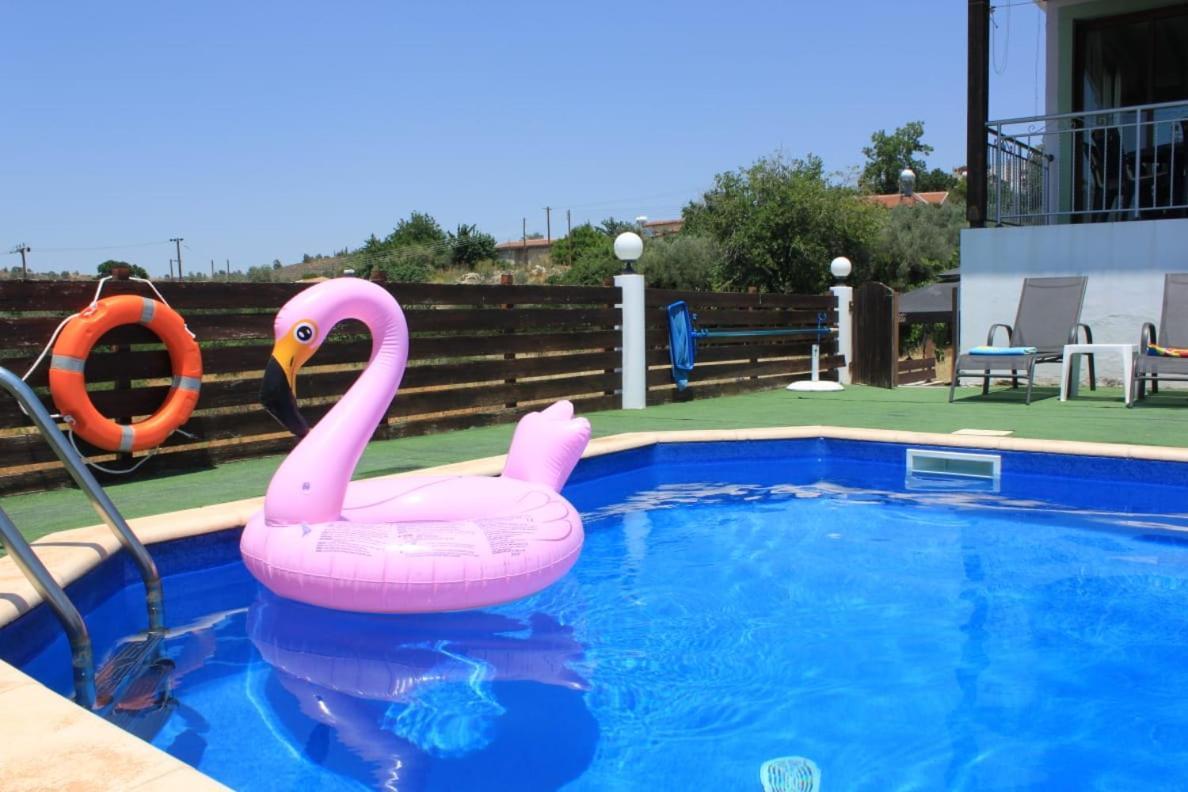 Yiannos House Vila Evrykhou Exterior foto
