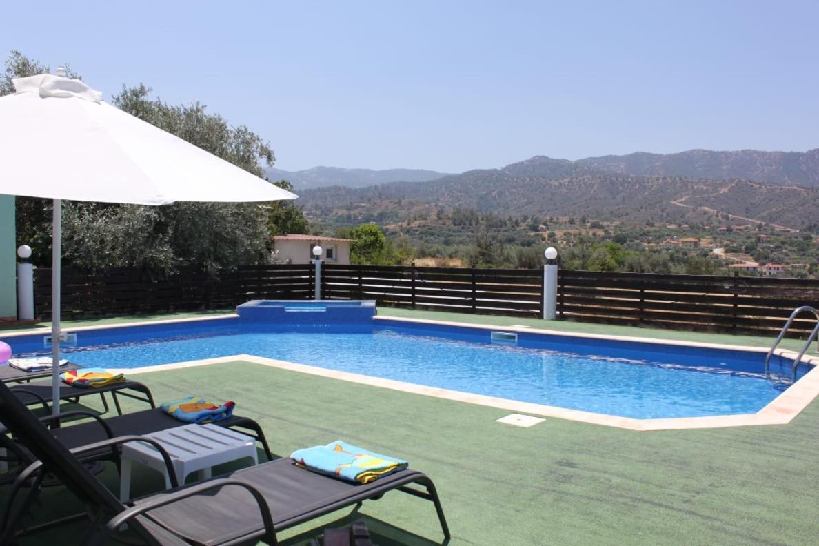 Yiannos House Vila Evrykhou Exterior foto