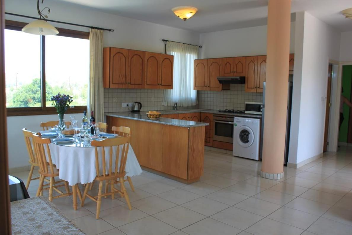 Yiannos House Vila Evrykhou Exterior foto